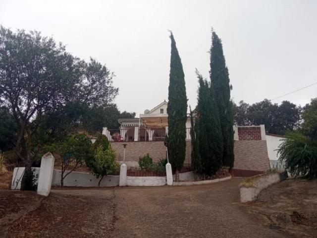 Chalet en venta en Malpartida de Plasencia, El caldero photo 0