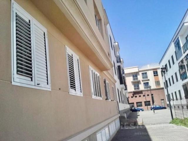 Piso en venta en Arrecife photo 0