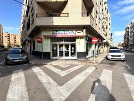 Local comercial en venta en Gandia, Raval photo 0