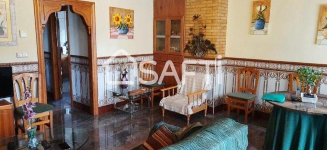 Casa en venta en Villena photo 0