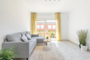 Piso en venta en Sant Pere de Ribes, Les Roquetes- Ajuntament photo 0