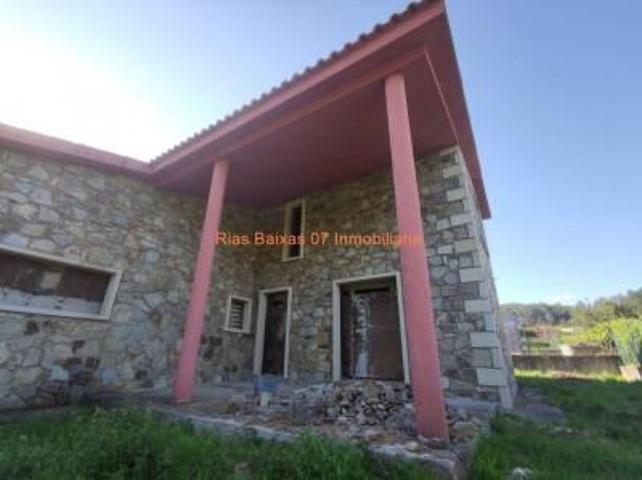 Casa en venta en O Rosal, O Rosal photo 0