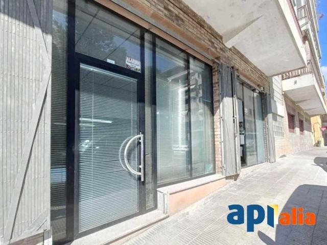 Local comercial en venta en Lleida, Lleida photo 0