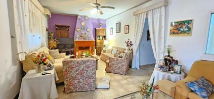 Chalet en venta en Coria del Río, Ria del Río Zona de - Coria del Río photo 0