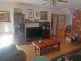 Duplex en venta en Ponferrada, Alta photo 0