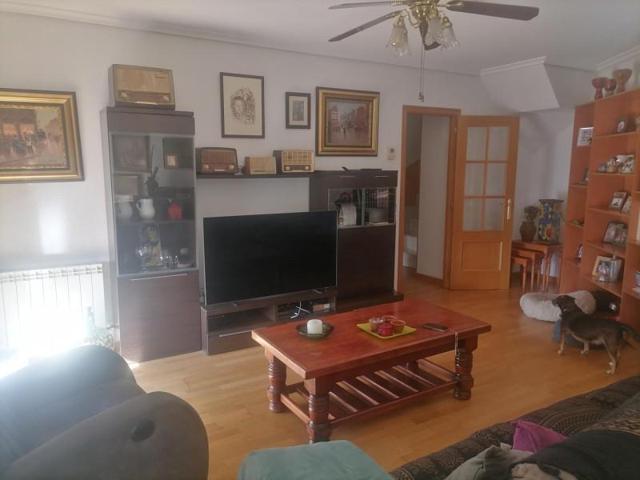 Duplex en venta en Ponferrada, Alta photo 0