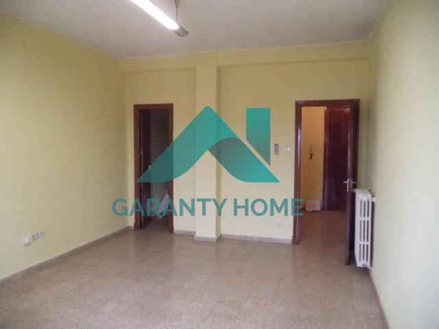 Oficina en venta en Cáceres, CANOVAS photo 0