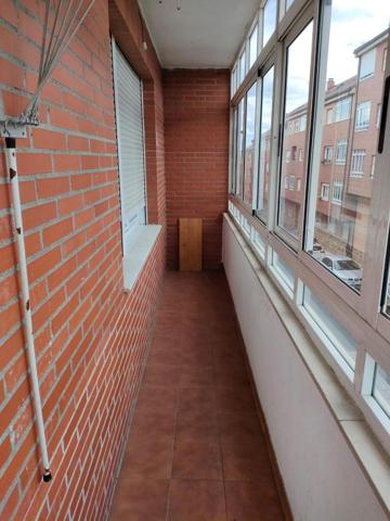 Piso en venta en San Andrés del Rabanedo, Trobajo del camino photo 0