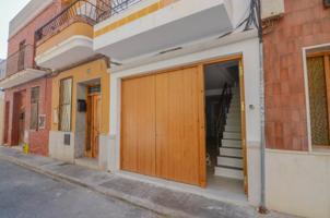 Casa en venta en Rafelbunyol, Centro photo 0