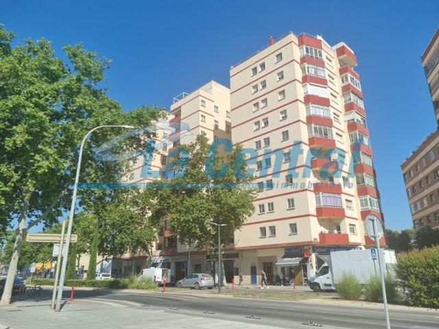 Piso en venta en Reus photo 0