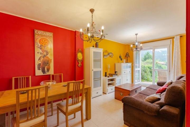 Planta baja en venta en Castañeda, Castañeda photo 0