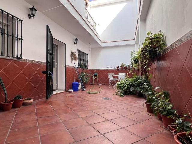 Casa en venta en Algeciras, Agua marina photo 0