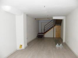 Local comercial en venta en Torrelavega, Centro photo 0
