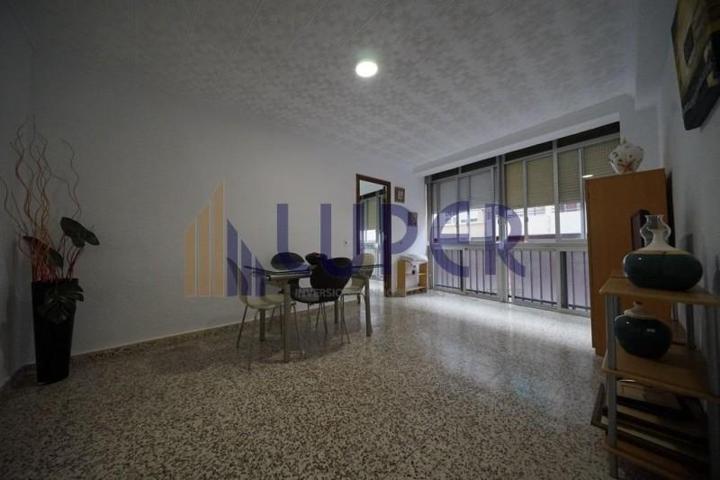 Piso en venta en Alicante, Altozano photo 0
