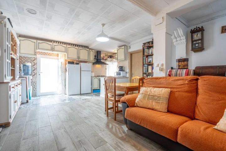 Planta baja en venta en Benetússer, Benetússer photo 0