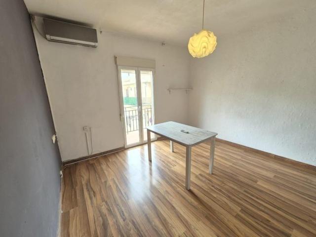 Piso en venta en Emperador, Emperador photo 0