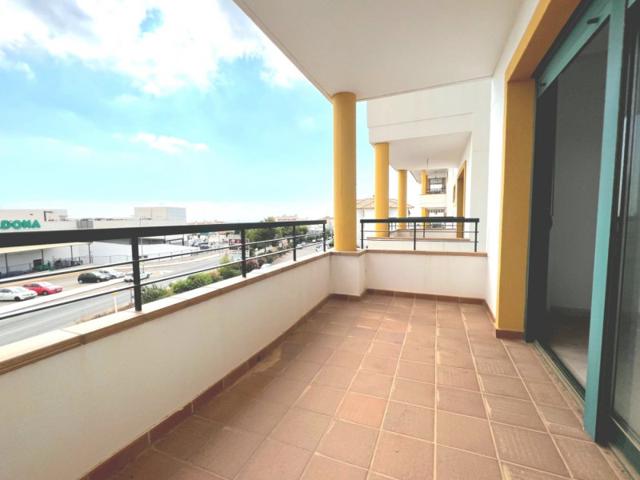 Apartamento en venta en Orihuela Costa, Campoamor photo 0