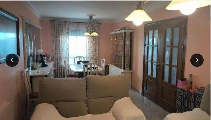 Adosada en venta en Arcos de la Frontera photo 0