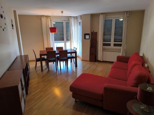 Piso en venta en Ponferrada, La rosaleda photo 0