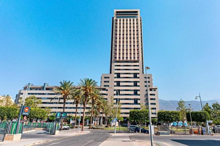Piso en venta en El Ejido, Pabellón-Estación-Corte Inglés photo 0