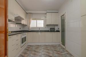 Piso en venta en Manresa, Font dels Capellans photo 0