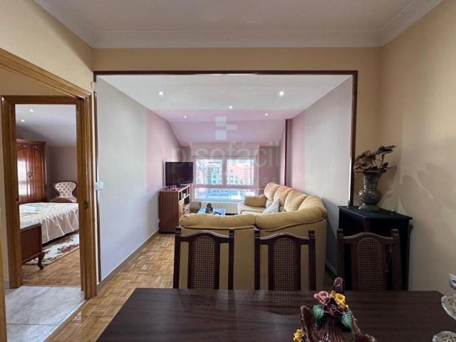 Piso en venta en Lugo photo 0