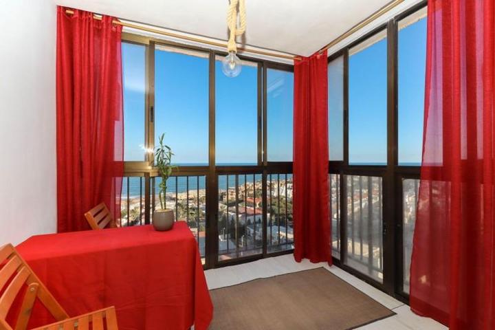 Apartamento en venta en Torrevieja, Cabo cervera photo 0