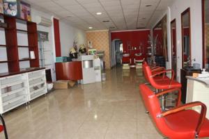 Local comercial en venta en Benidorm photo 0