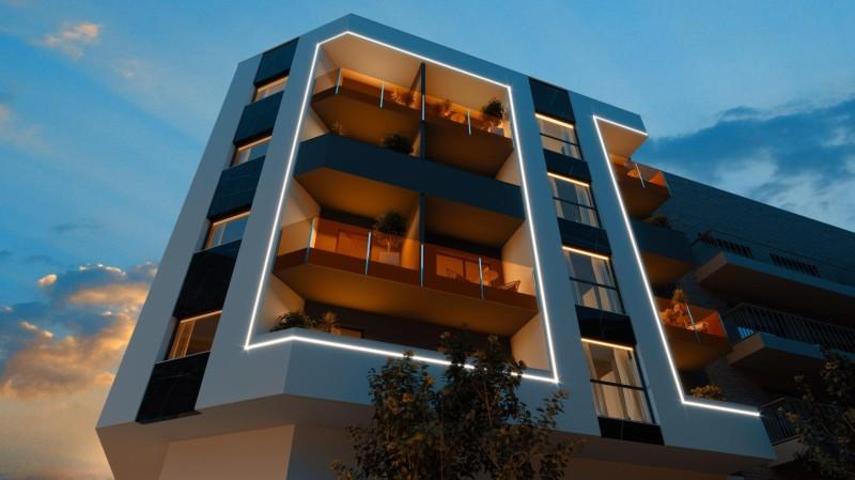 Apartamento en venta en Torrevieja, Torrevieja photo 0