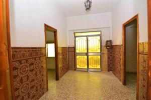 Planta baja en venta en Manises, Casco antiguo photo 0