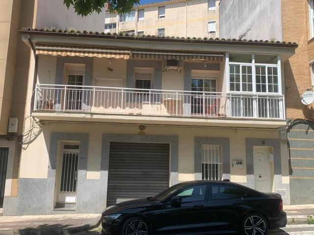 Casa en venta en Plasencia, Centro photo 0