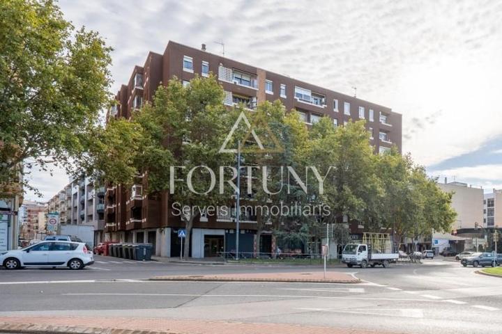 Piso en venta en Reus, Centre photo 0