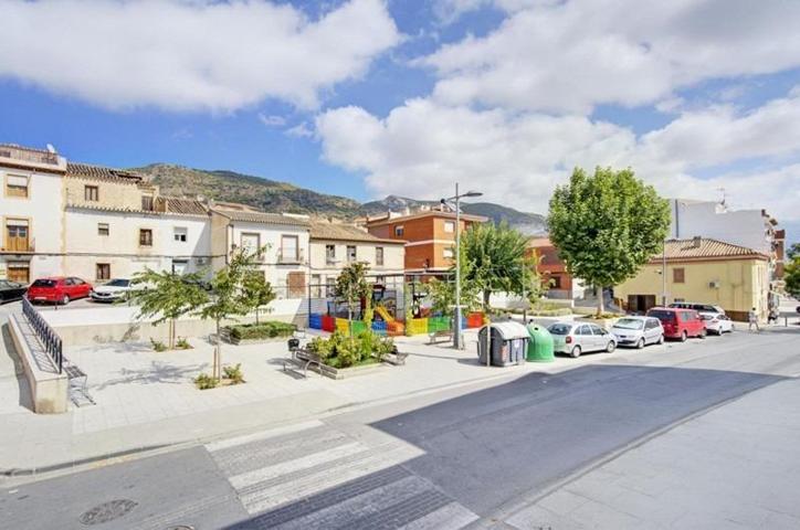 Casa en venta en Padul, Centrico photo 0