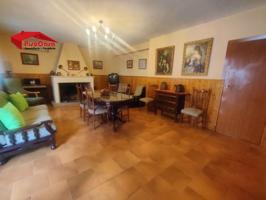 Casa en venta en Bailén, Bailen photo 0