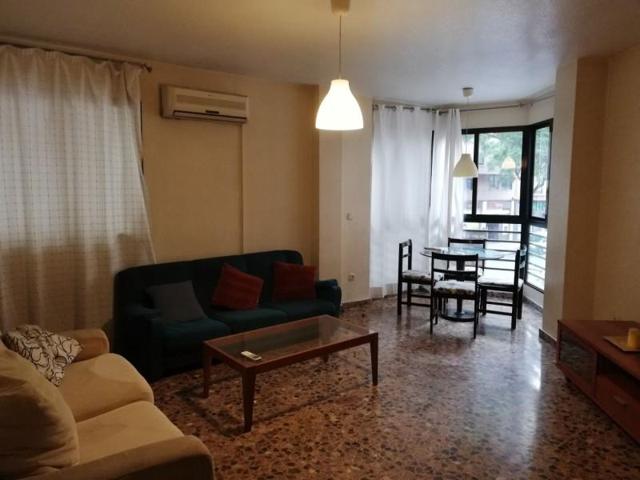 Piso en venta en Murcia, Barrio del Carmen photo 0