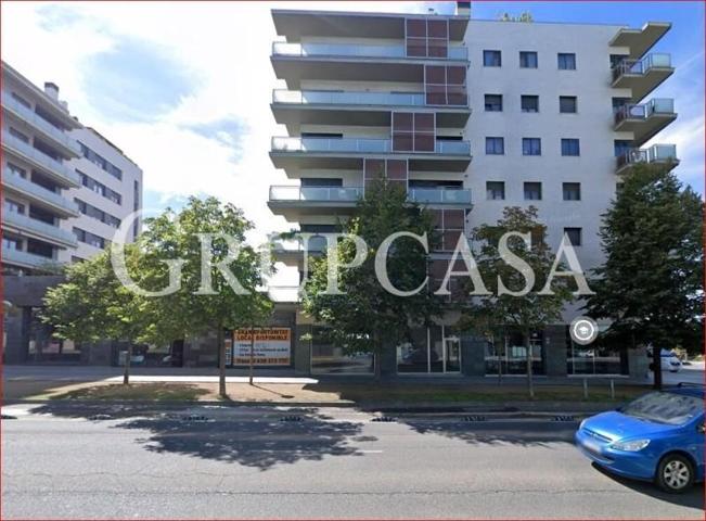 Local comercial en alquiler en Lleida, CAPPONT photo 0