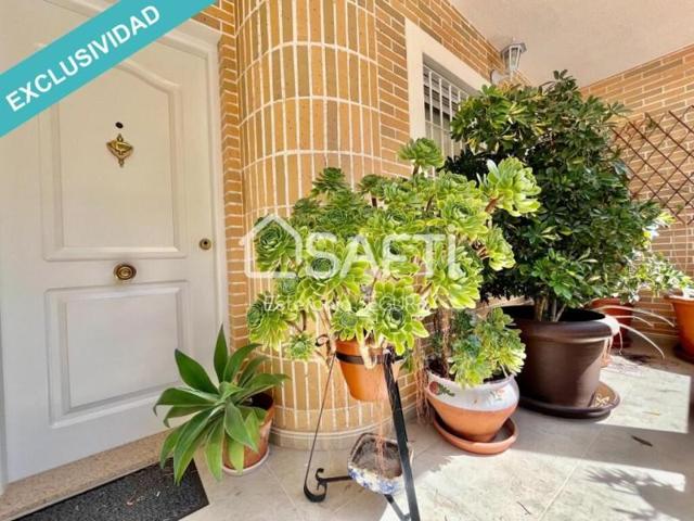 Adosada en venta en Murcia photo 0