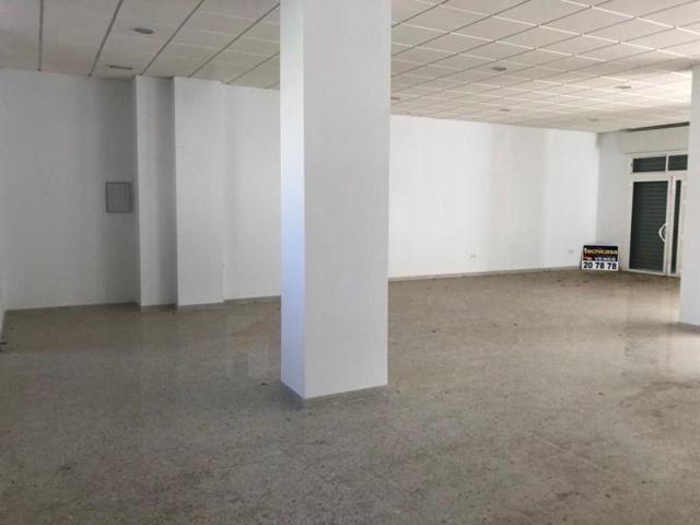 Local comercial en venta en Badajoz, Jardines del Guadiana photo 0