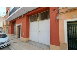 Local comercial en venta en Alzira photo 0