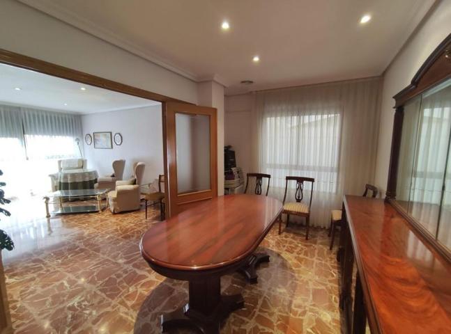 Piso en venta en Elche, Elche photo 0