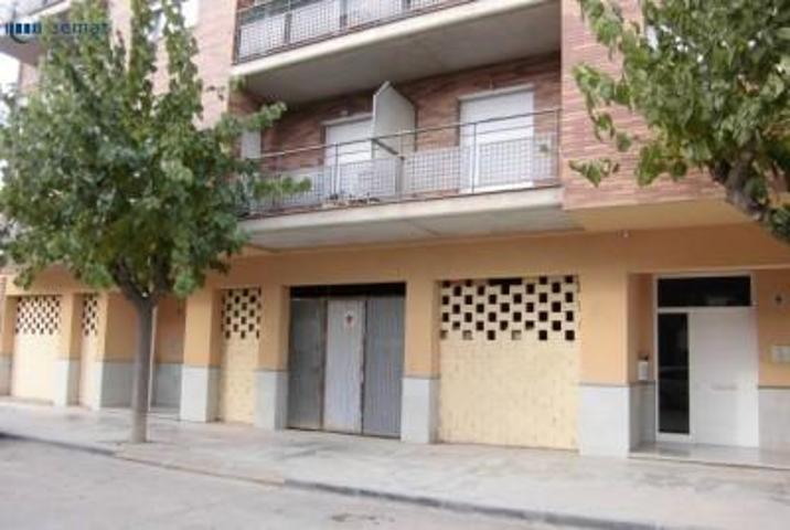 Local comercial en venta en Tàrrega, Tàrrega photo 0