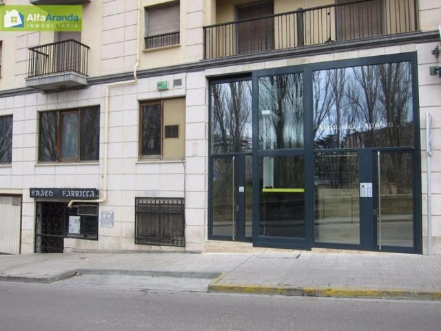 Local comercial en venta en Aranda de Duero, Centro photo 0
