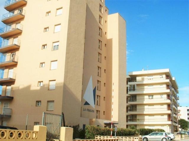 Apartamento en venta en Roses, Santa Margarida photo 0