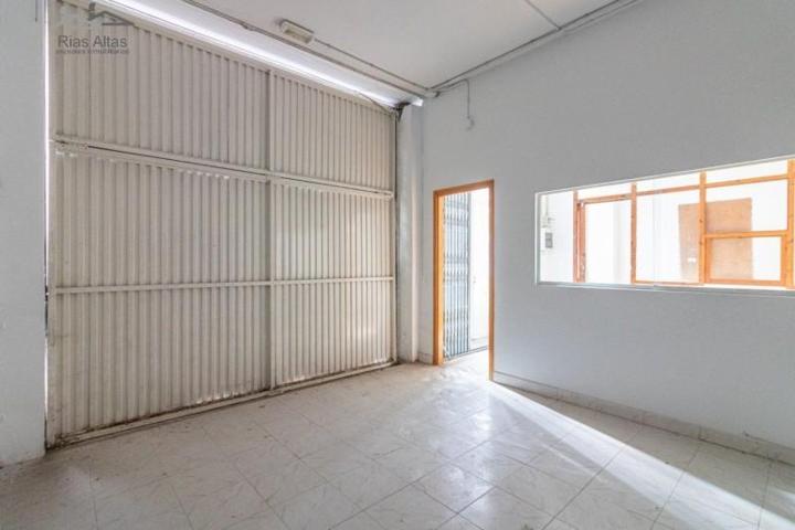 Local comercial en venta en A Coruña, Monelos-Barrio de las Flores photo 0