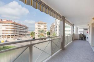 Apartamento en venta en Daimús, Playa daimus photo 0