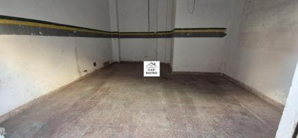 Local comercial en venta en Albacete, Feria photo 0