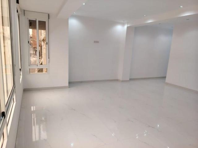 Piso en venta en Castellón de la Plana, Centro - Hospital - Plaza del Real photo 0