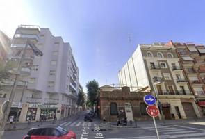 Piso en venta en L'Hospitalet de Llobregat, Sant Josep photo 0