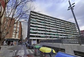 Piso en venta en L'Hospitalet de Llobregat, La Torrassa photo 0