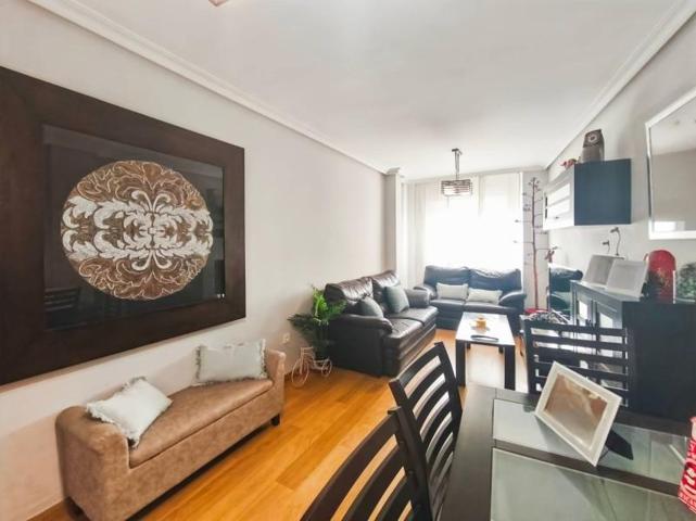 Piso en venta en Almería, Barrio Araceli photo 0